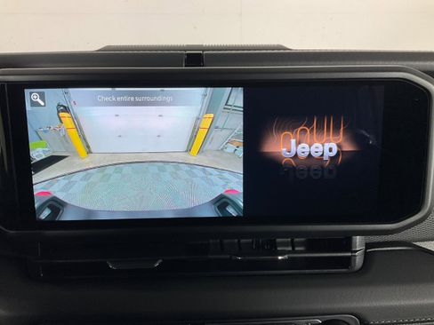 New 2026 Jeep Gladiator Rubicon image 12