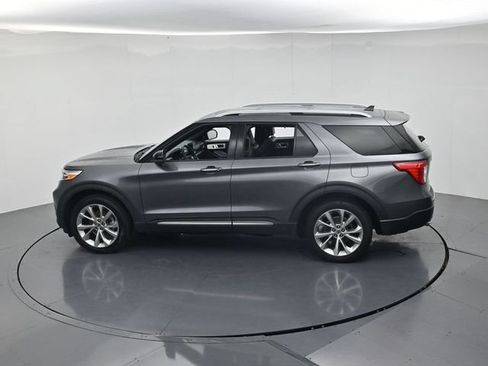 Used 2021 Ford Explorer Platinum w/ Equipment Group 601A AWD/4WD image 62