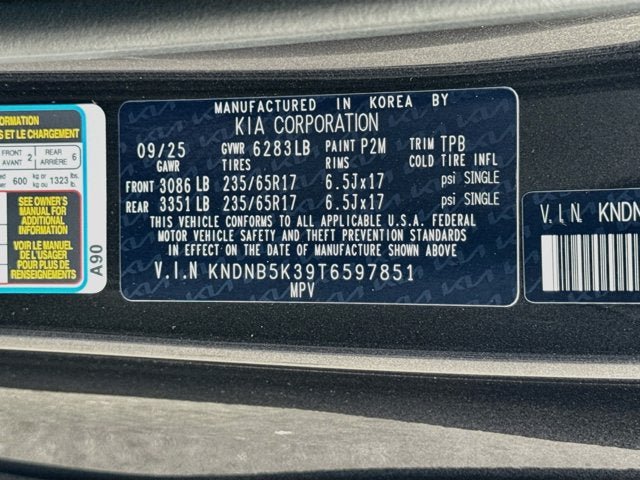 Certified 2026 Kia Carnival FWD image 32