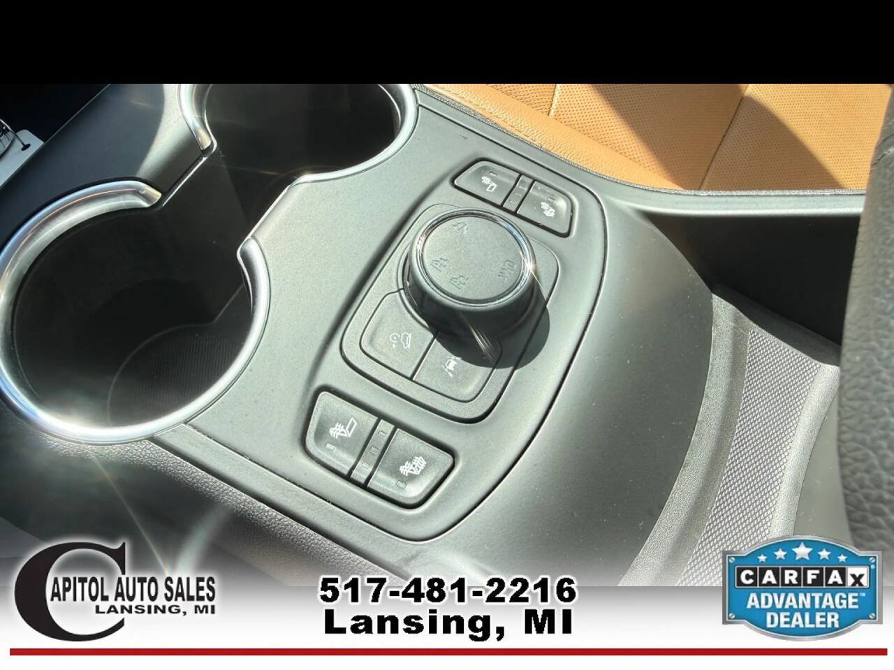 Used 2021 GMC Terrain SLT w/ Infotainment Package II AWD/4WD image 34