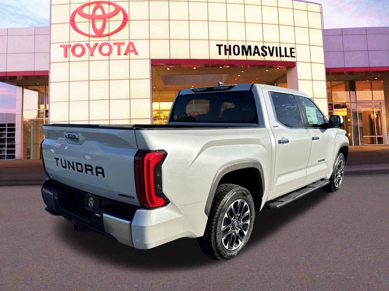 New 2025 Toyota Tundra Limited AWD/4WD image 5