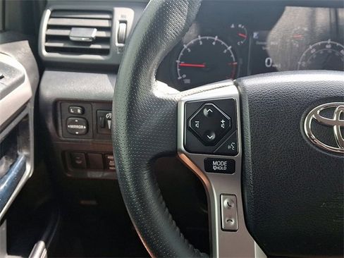 Used 2021 Toyota 4Runner SR5 Premium image 21