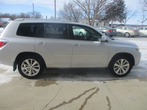 Used 2009 Toyota Highlander Limited image 18