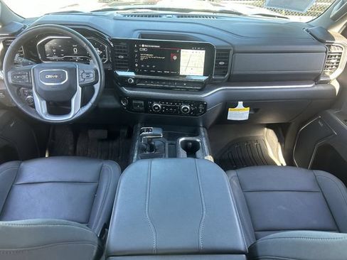 Used 2025 GMC Sierra 1500 SLT w/ SLT Premium Plus Package AWD/4WD image 17