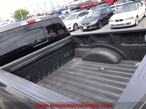Used 2019 Ford F150 Lariat RWD image 24