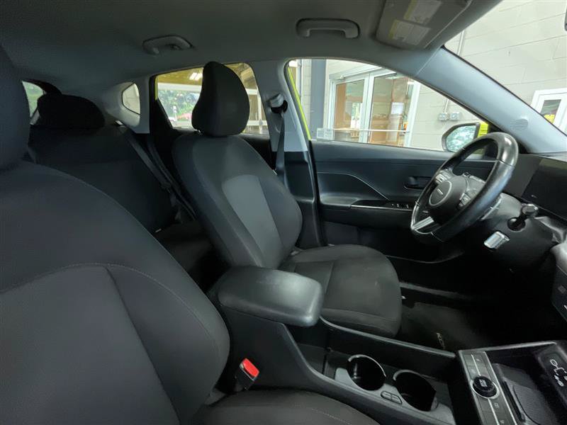 Used 2024 Hyundai Kona SEL w/ Convenience Package FWD image 31