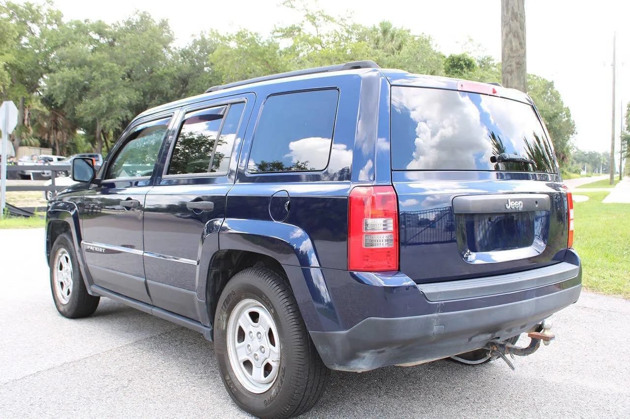 Used 2014 Jeep Patriot Sport FWD image 4
