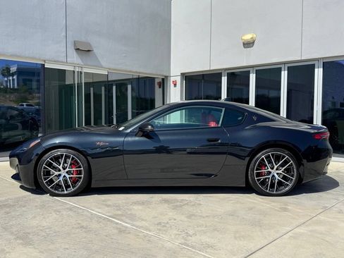 Certified 2025 Maserati GranTurismo Folgore AWD/4WD image 4