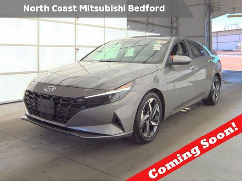 Used 2023 Hyundai Elantra SEL w/ Convenience Package image 1