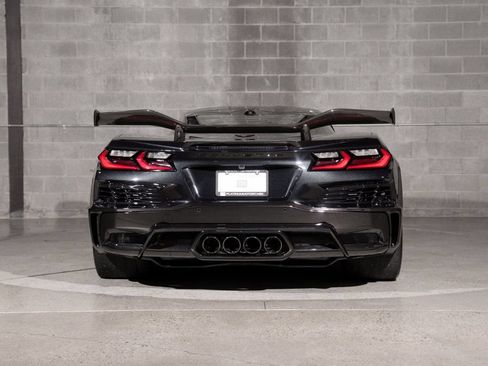 Used 2024 Chevrolet Corvette Z06 w/ Z07 Performance Package RWD image 15