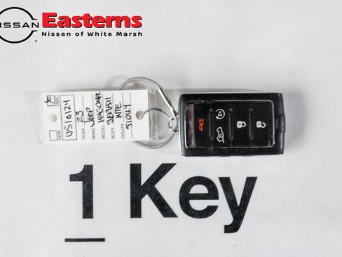 Used 2023 Jeep Wagoneer Series III w/ Preferred Equipment Group image 22