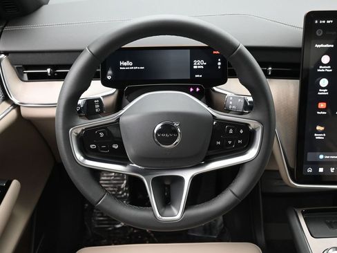 New 2025 Volvo EX90 Ultra AWD/4WD image 17