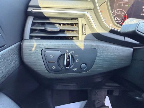 Used 2017 Audi A4 2.0T Ultra Premium w/ Convenience Package image 29