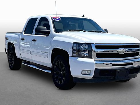 Used 2011 Chevrolet Silverado 1500 LT w/ All-Star Edition RWD image 10