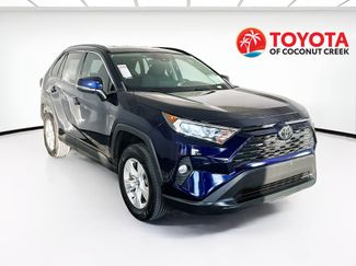 Used 2020 Toyota RAV4 XLE FWD video 1