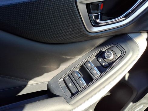 Certified 2023 Subaru Forester Limited image 12