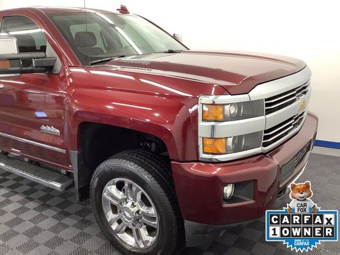 Used 2016 Chevrolet Silverado 2500 High Country w/ Duramax Plus Package AWD/4WD image 2