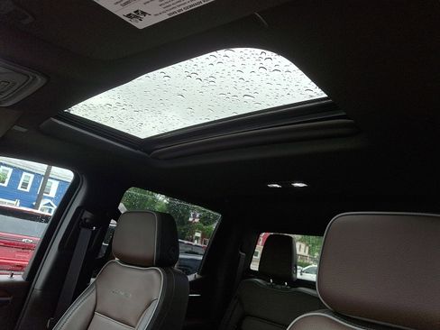 Certified 2023 GMC Sierra 1500 Denali w/ Denali Reserve Package image 14