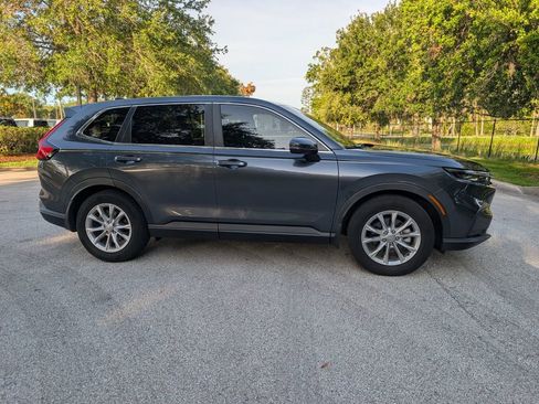 Used 2024 Honda CR-V EX-L image 10