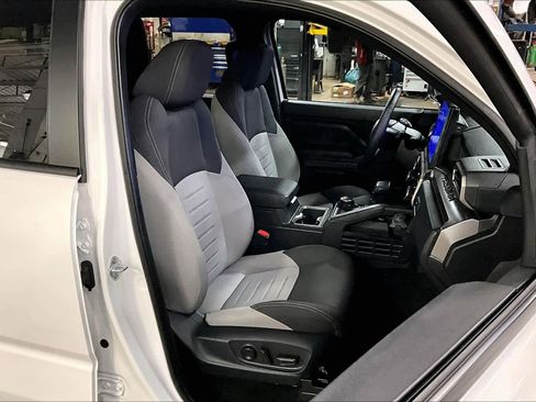 Certified 2024 Toyota Tacoma TRD Sport w/ TRD Sport Upgrade Package image 8