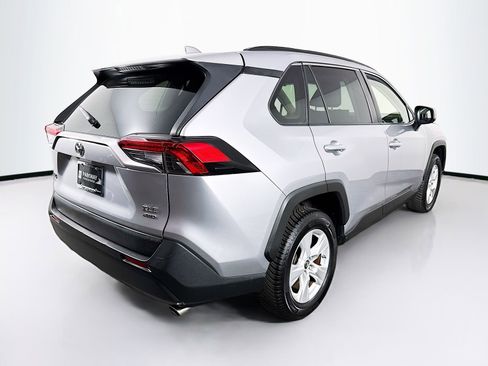 Used 2019 Toyota RAV4 XLE w/ Convenience Package AWD/4WD image 7