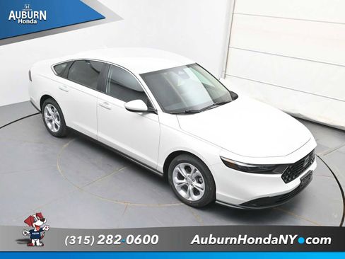 New 2026 Honda Accord LX image 27