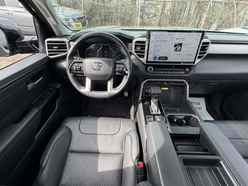 Used 2022 Toyota Tundra Limited AWD/4WD image 15