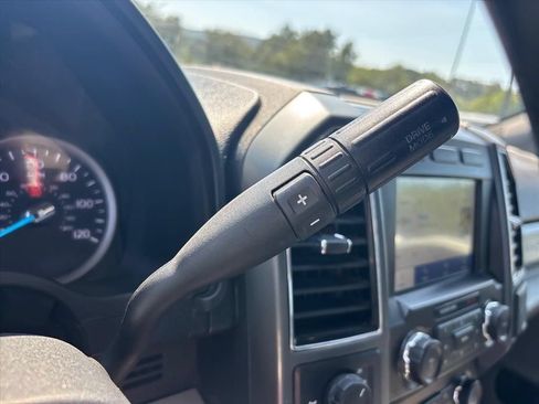 Used 2021 Ford F250 XLT w/ XLT Premium Package AWD/4WD image 31