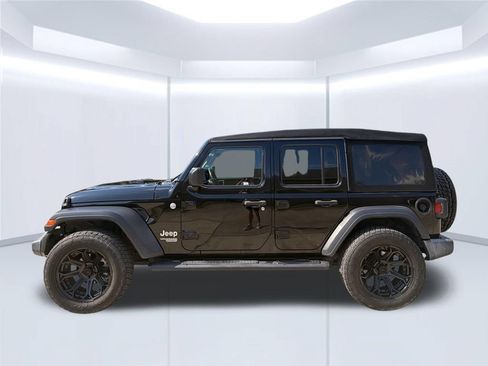Used 2019 Jeep Wrangler Unlimited Sport S AWD/4WD image 6
