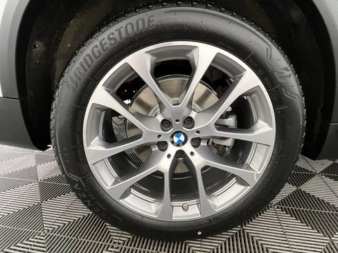Used 2025 BMW X5 xDrive40i AWD/4WD image 13