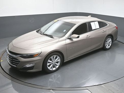 Used 2023 Chevrolet Malibu LT w/ Driver Confidence Package image 40