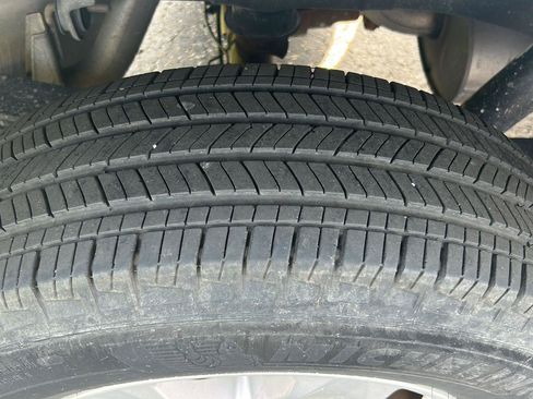 Used 2017 Ford F150 XLT RWD image 16