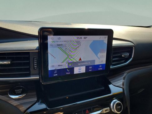 Used 2023 Ford Explorer Limited w/ Equipment Group 301A image 18