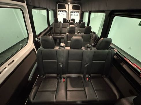 Used 2020 Mercedes-Benz Sprinter 2500 image 20