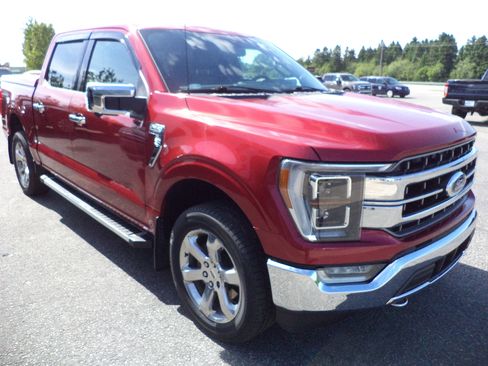 Used 2021 Ford F150 Lariat w/ Equipment Group 502A High AWD/4WD image 9
