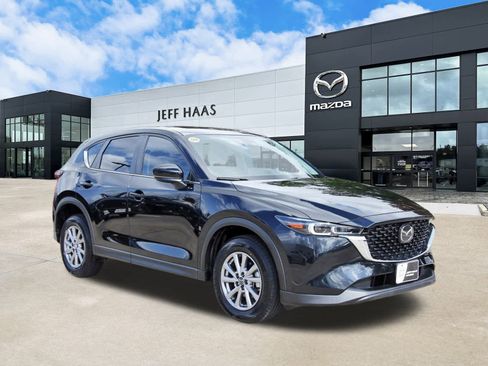 Used 2023 MAZDA CX-5 AWD 2.5 S w/ Preferred Package image 4