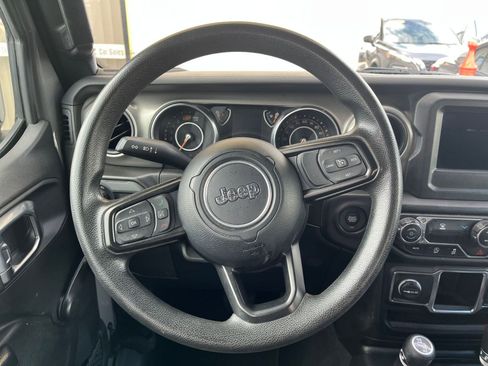 Used 2023 Jeep Wrangler Sport image 27