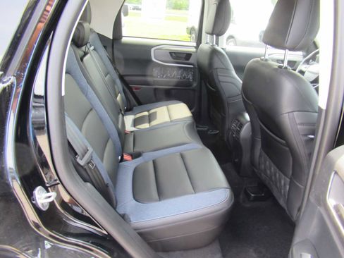 New 2025 Ford Bronco Sport Outer Banks image 17