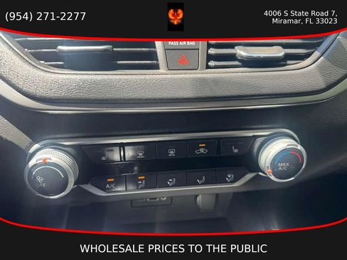 Used 2021 Nissan Altima 2.5 SR w/ SR Premium Package FWD image 13