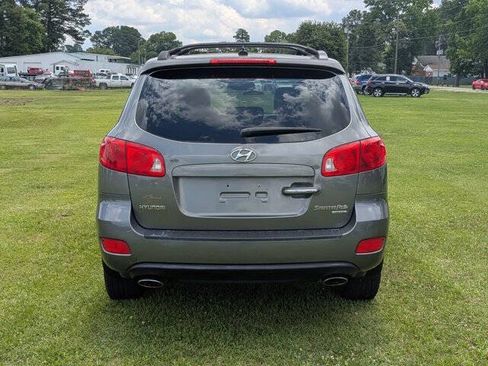 Used 2009 Hyundai Santa Fe Limited FWD image 4