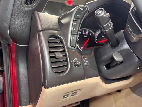 Used 2007 Chevrolet Corvette Convertible w/ Preferred Equipment Group image 28