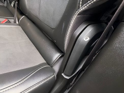 Used 2024 Jeep Grand Cherokee Altitude image 27