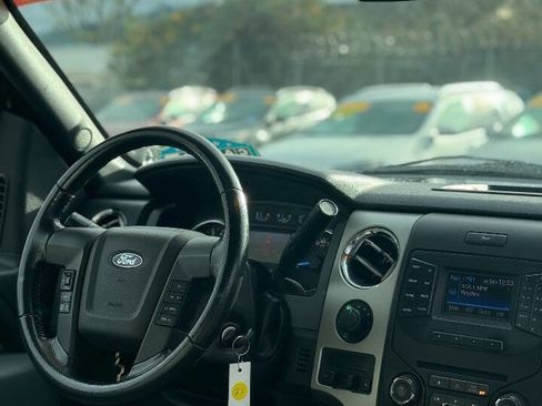 Used 2013 Ford F150 XLT w/ Luxury Equipment Group image 3