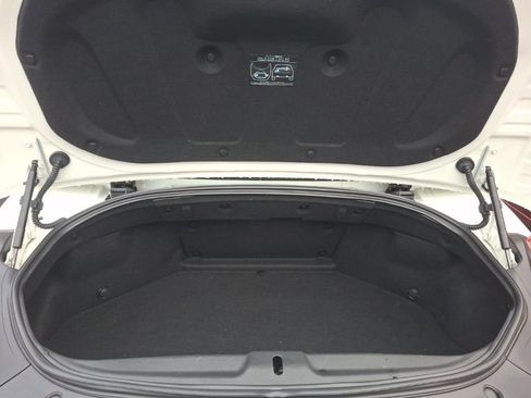 Used 2010 Nissan 370Z Touring w/ Sport Pkg image 9