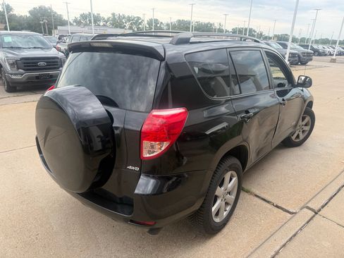 Used 2007 Toyota RAV4 Limited AWD/4WD image 10
