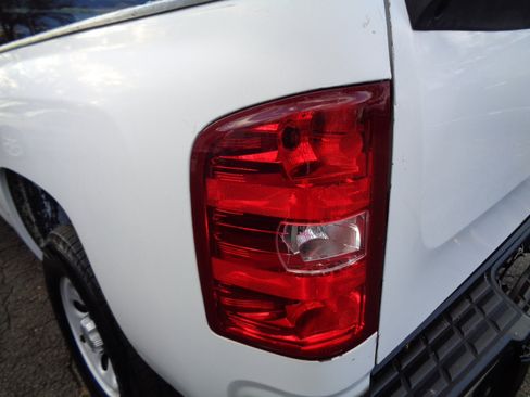 Used 2012 Chevrolet Silverado 1500 W/T image 11