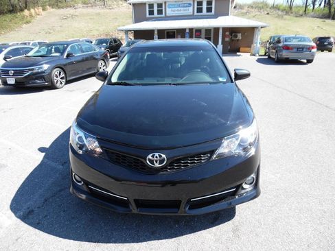 Used 2012 Toyota Camry SE image 8