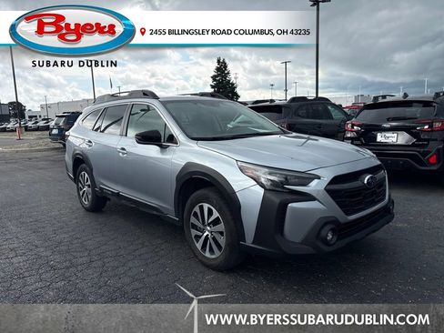 Used 2024 Subaru Outback Premium AWD/4WD image 1