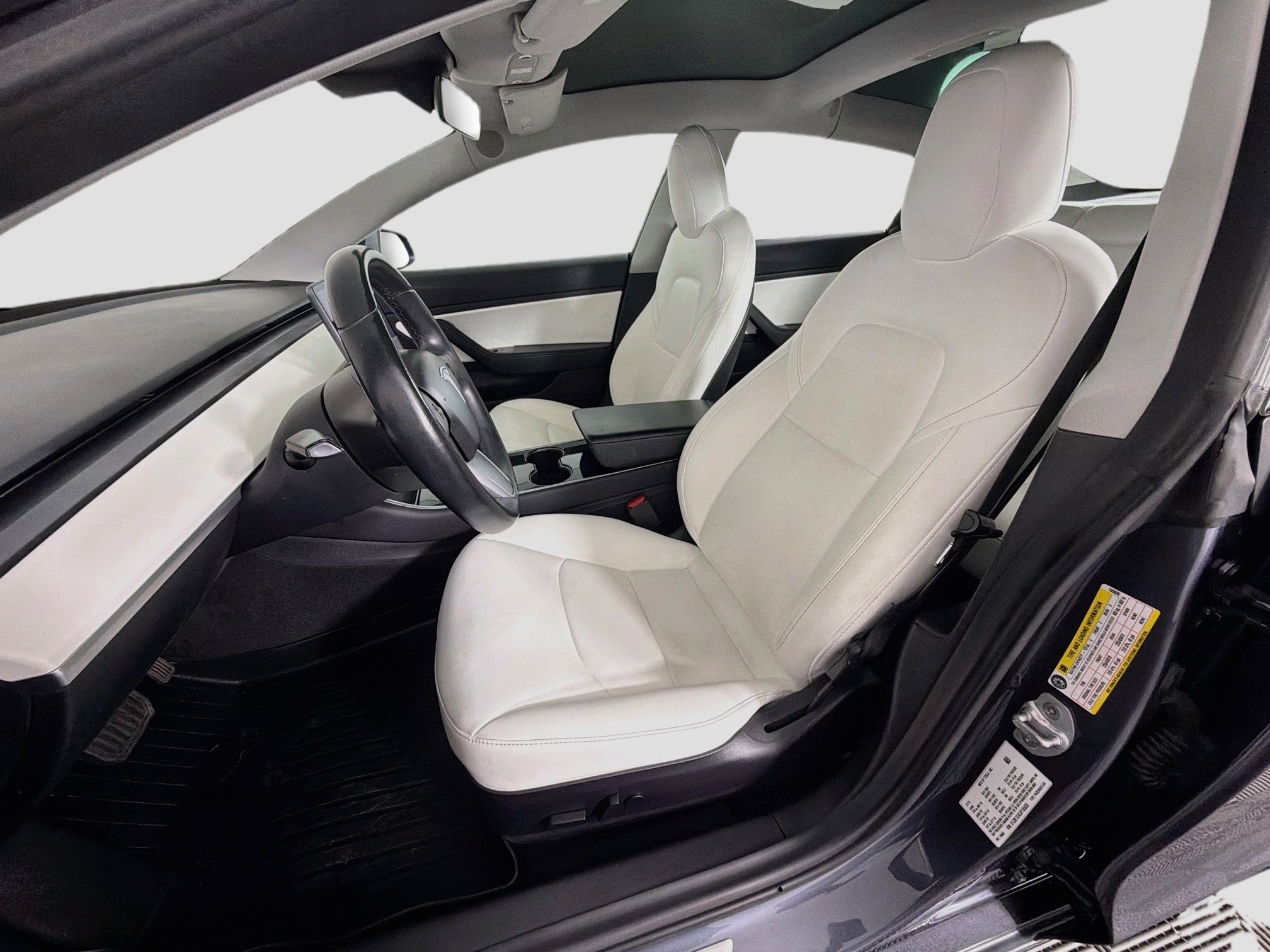 Used 2018 Tesla Model 3 Mid Range RWD image 13