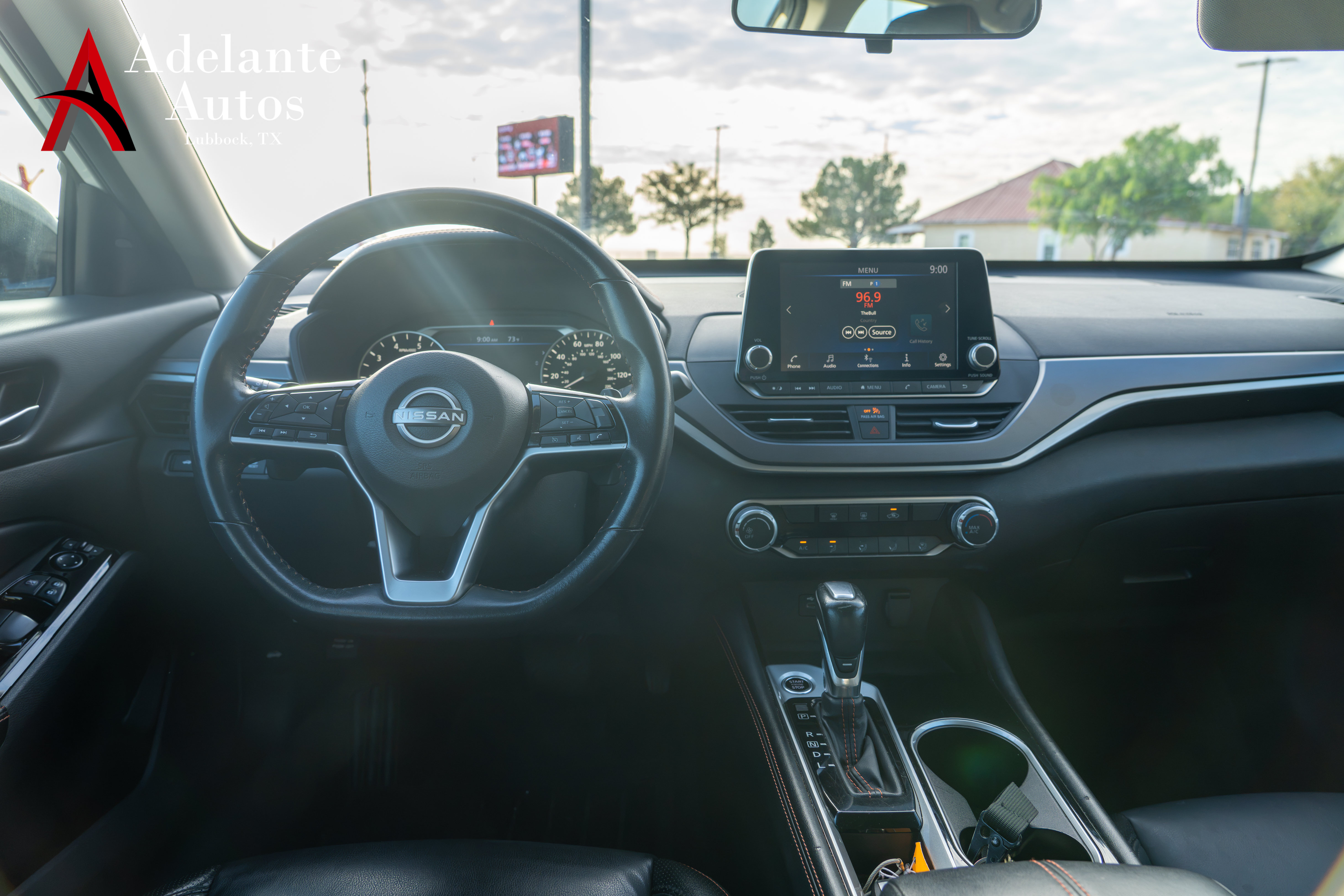 Used 2024 Nissan Altima 2.5 SR FWD image 11